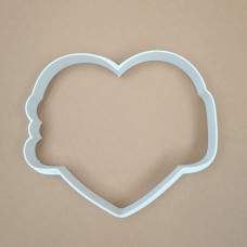Вирубка Сердечко з написом LOVE 8.7 см